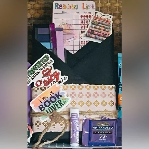 🔥SPICY-Dark Romance Blind date with a Book with Glass Tumbler. Gift Set Boxed - Picture 7 of 7